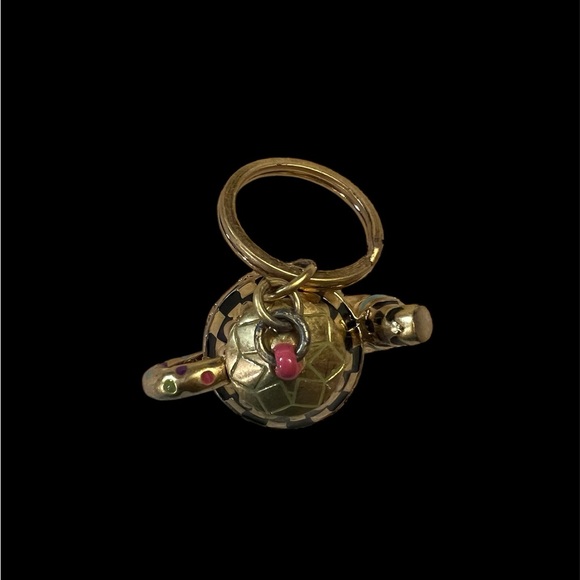 Mackenzie-Childs teapot keyring - Picture 2 of 8